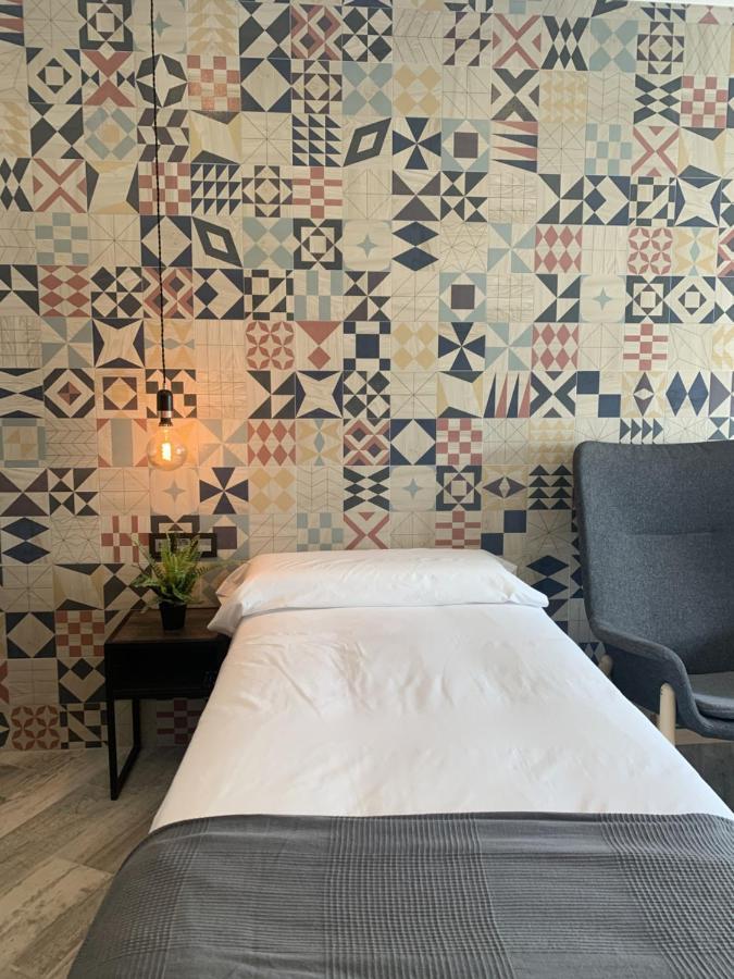 Hotel Riojano Уманес-де-Мадрид Экстерьер фото